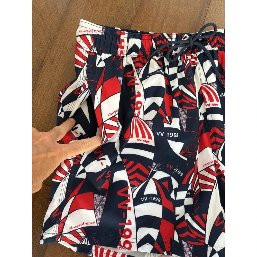 Vineyard Vines life too